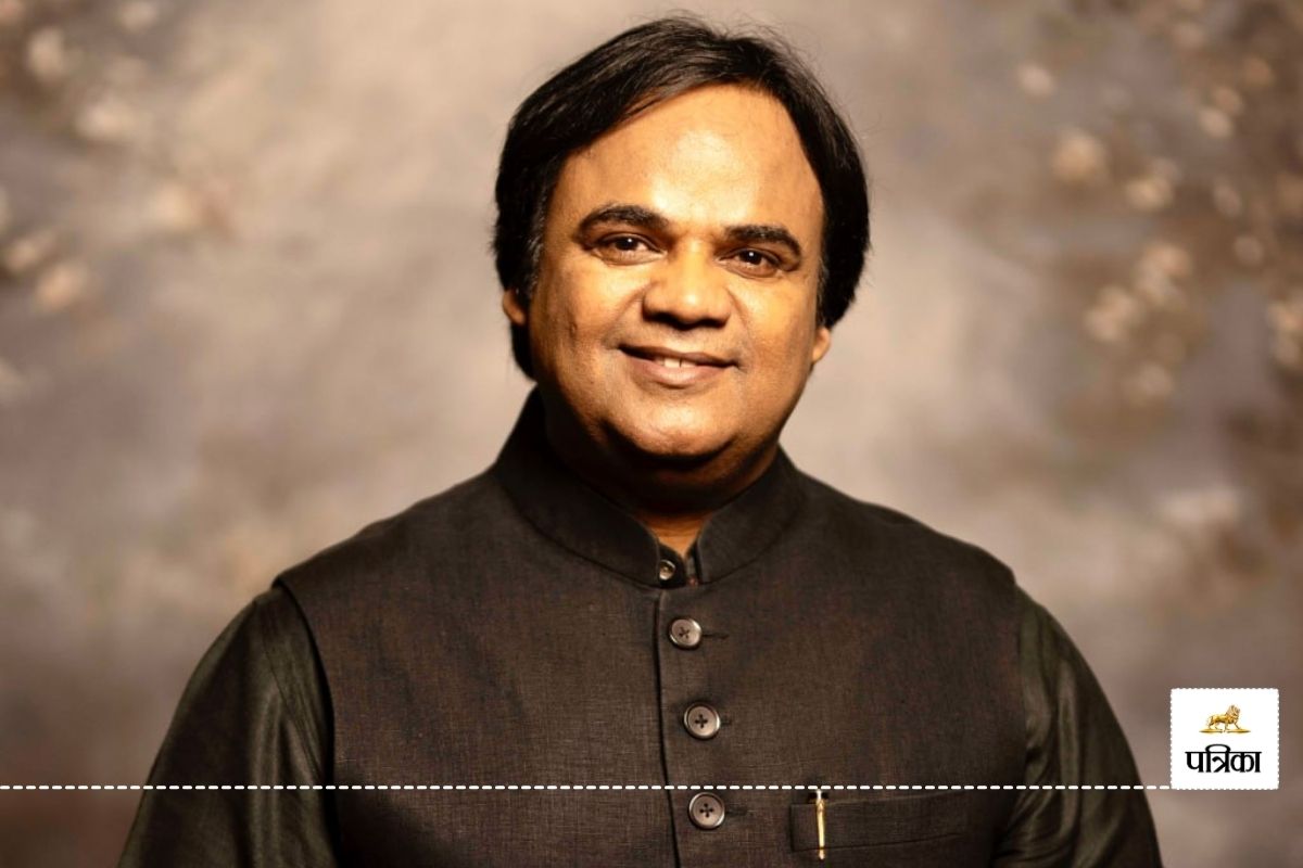 Alok Srivastava Said Hindi is not a shame it is a religion Hindi Diwas