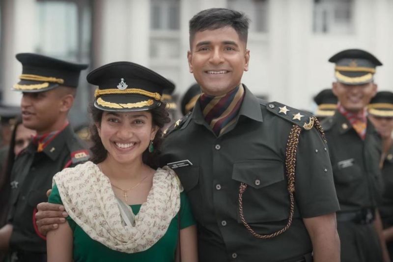 Amaran Update Sai Pallavi look from Mukund Varadarajan biopic starring Sivakarthikeyan revealed