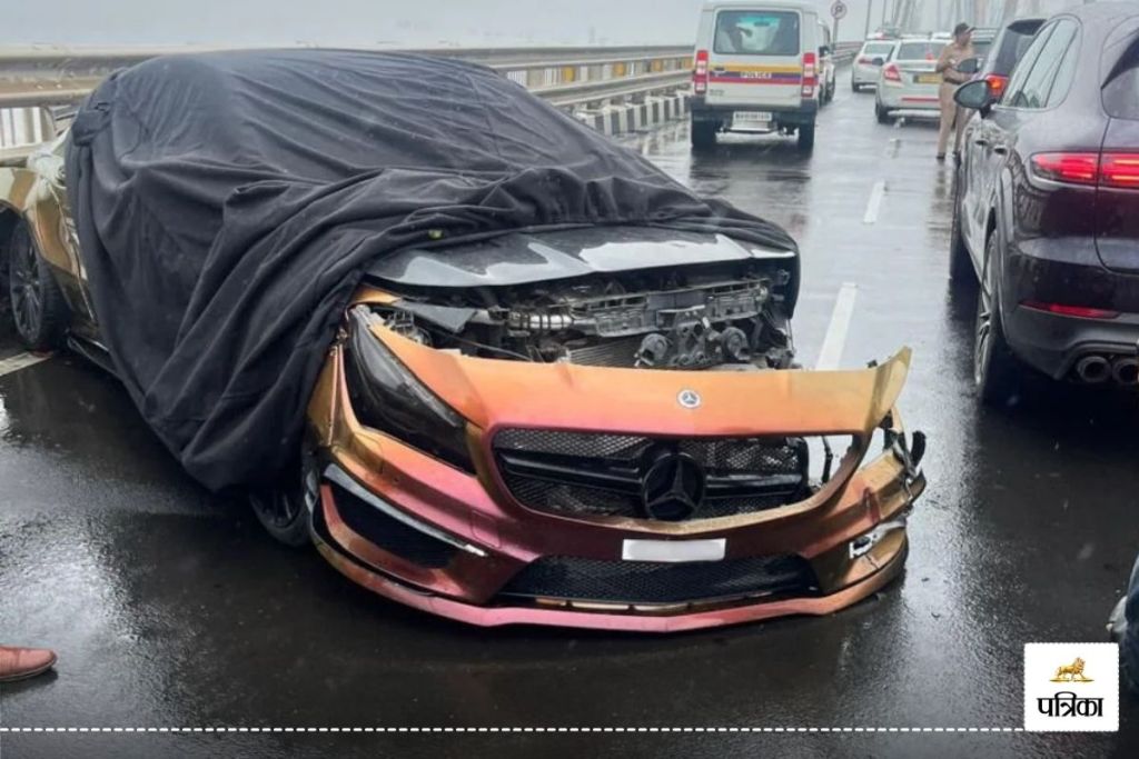 Bandra Worli Sea link accident