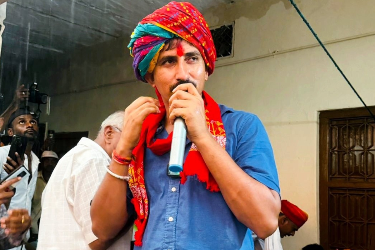 राजकुमार रोत का 'हिंदू मंदिर' जाने पर क्यों हो रहा है विरोध? सांसद बोले- माहौल खराब करने की कोशिश | Patrika News | हिन्दी न्यूज