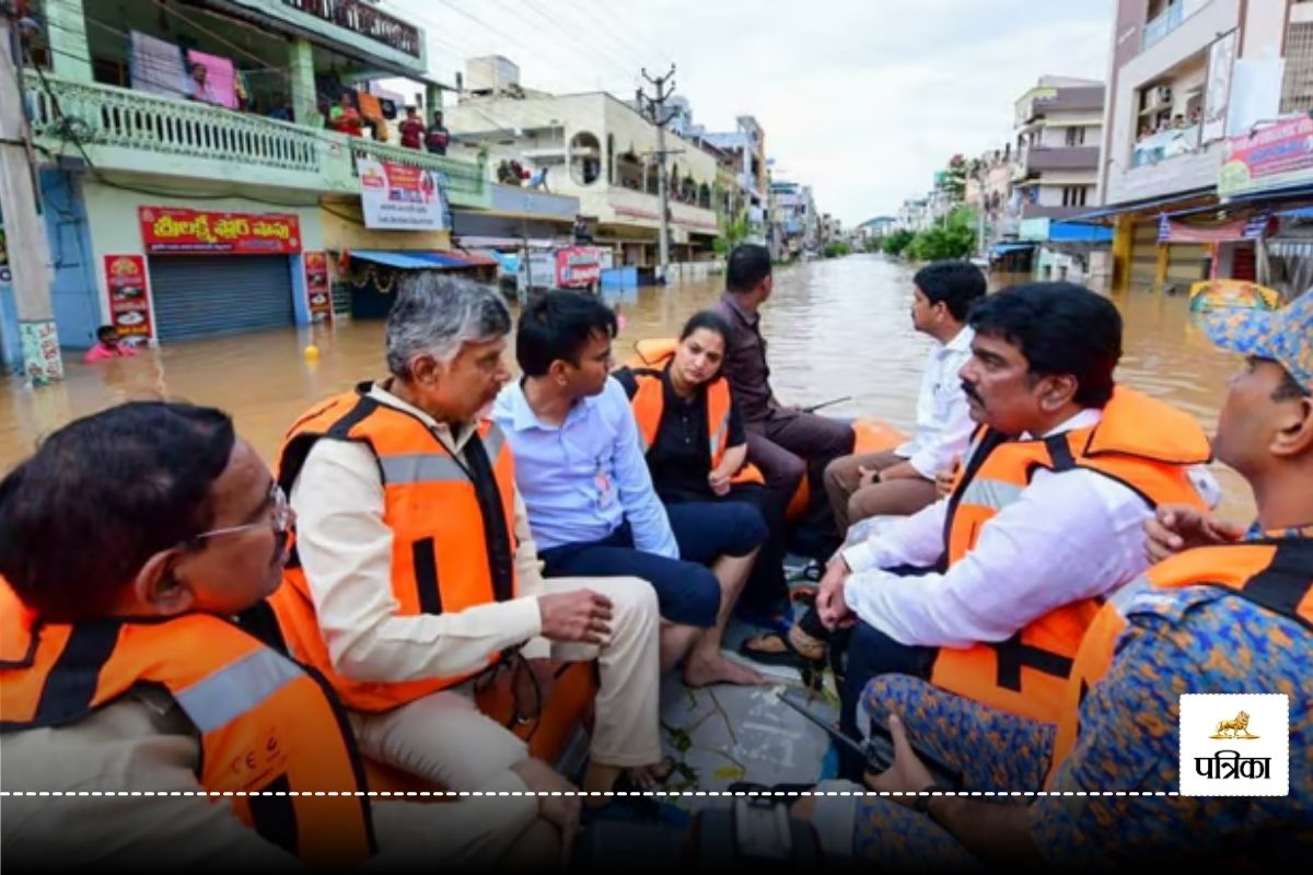 The Sky is Pouring Down Disaster Rain in These Two States of the Country, CM
Visits Vijayawada, Know How Much Damage Was Caused?