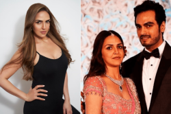 Esha Deol Viral Photos: तलाक के बाद ईशा देओल के बोल्ड लुक ने खींचा फैंस का
ध्यान, तस्वीरें इंटरनेट पर वायरल - image