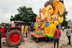 महाराष्ट्र: गणपति विसर्जन के दौरान धुले में दर्दनाक हादसा, 3 बच्चों की मौत, छह
लोग घायल - image