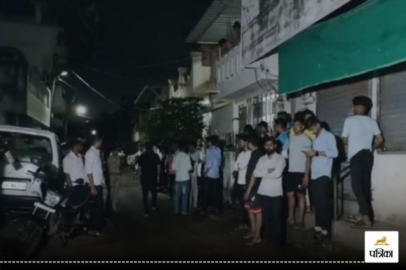 Communal clash in Bharuch over putting up religious flag