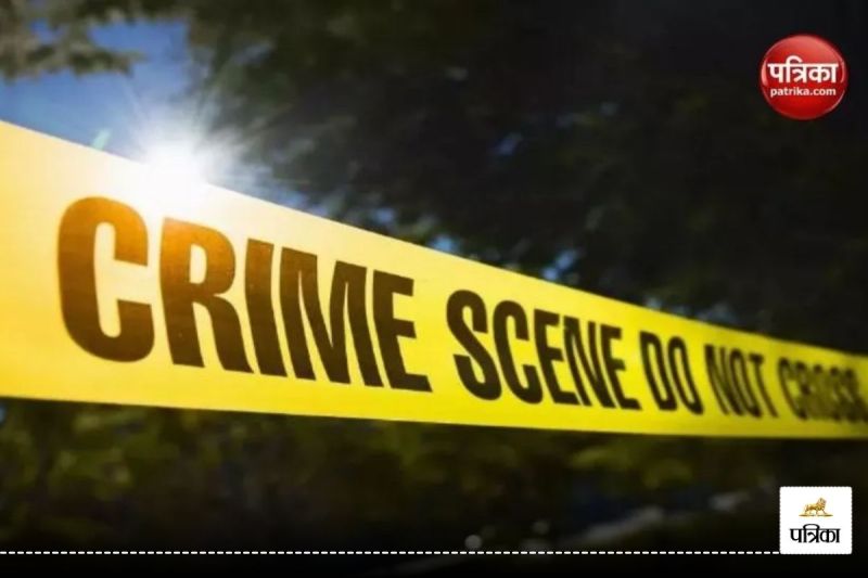 Husband absconded after killing his wife body remained on bed for 24 hours