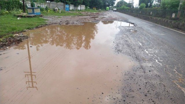 main roads of the city are in bad condition