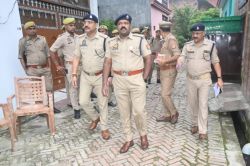 Murder: झगड़े के बाद सिक्योरिटी गार्ड ने 30 साल की पत्नी को मार डाला, कोतवाली
पहुंचकर बताई हत्या की वजह! - image