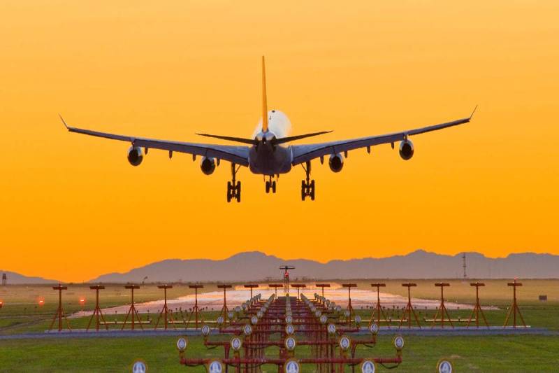 Flights from Indore to Pune