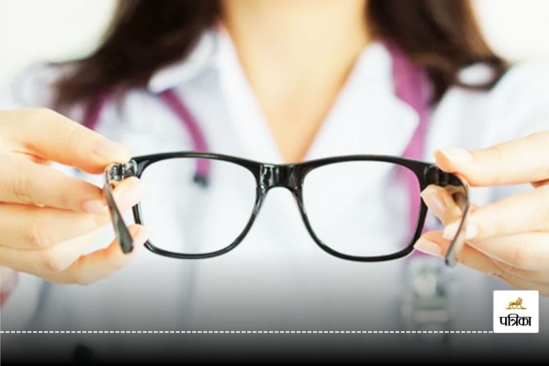 Now you will not need glasses to read, new eye drops will restore your vision