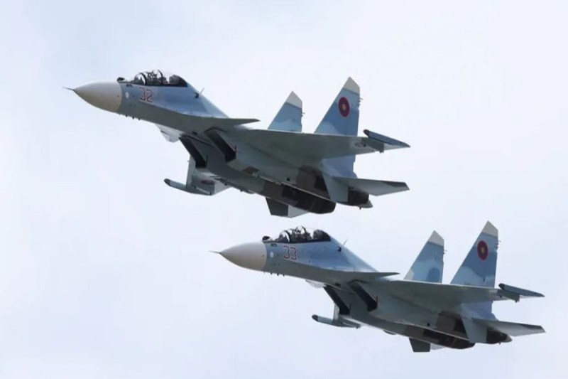 Sukhoi 30 fighter aircraft