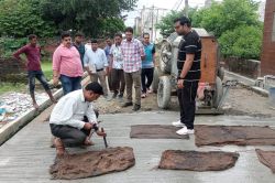 141 निर्माणाधीन सड़कों की गुणवत्ता की जांच, नगर आयुक्त के औचक निरीक्षण से
इंजीनियरों में हड़कंप - image