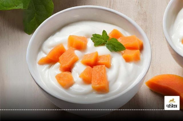 Yogurt-and-papaya