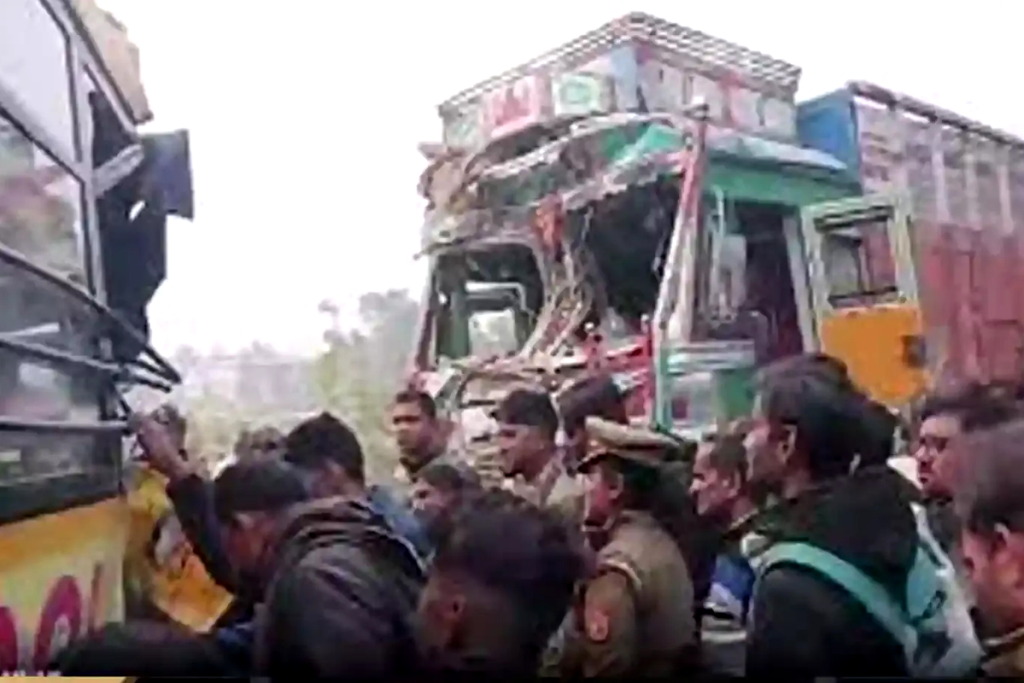 Maihar Road Accident