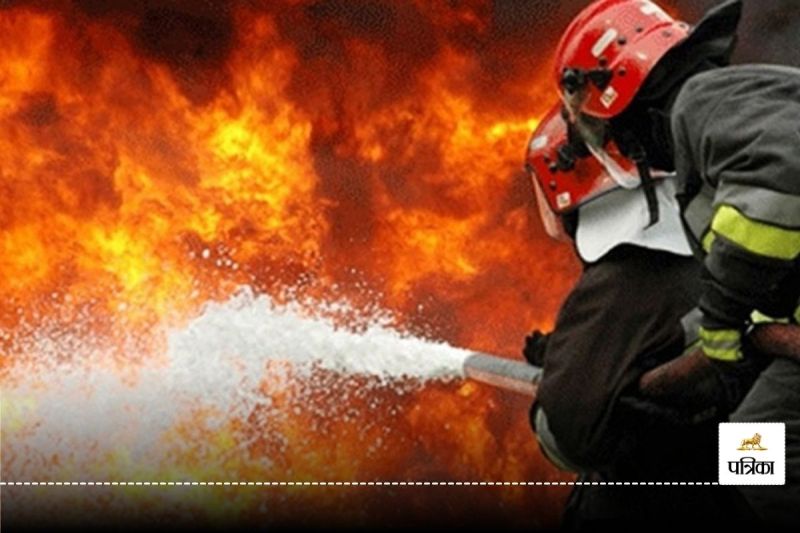 big Accident in bangladesh oil tank explosion in 4 workers killed