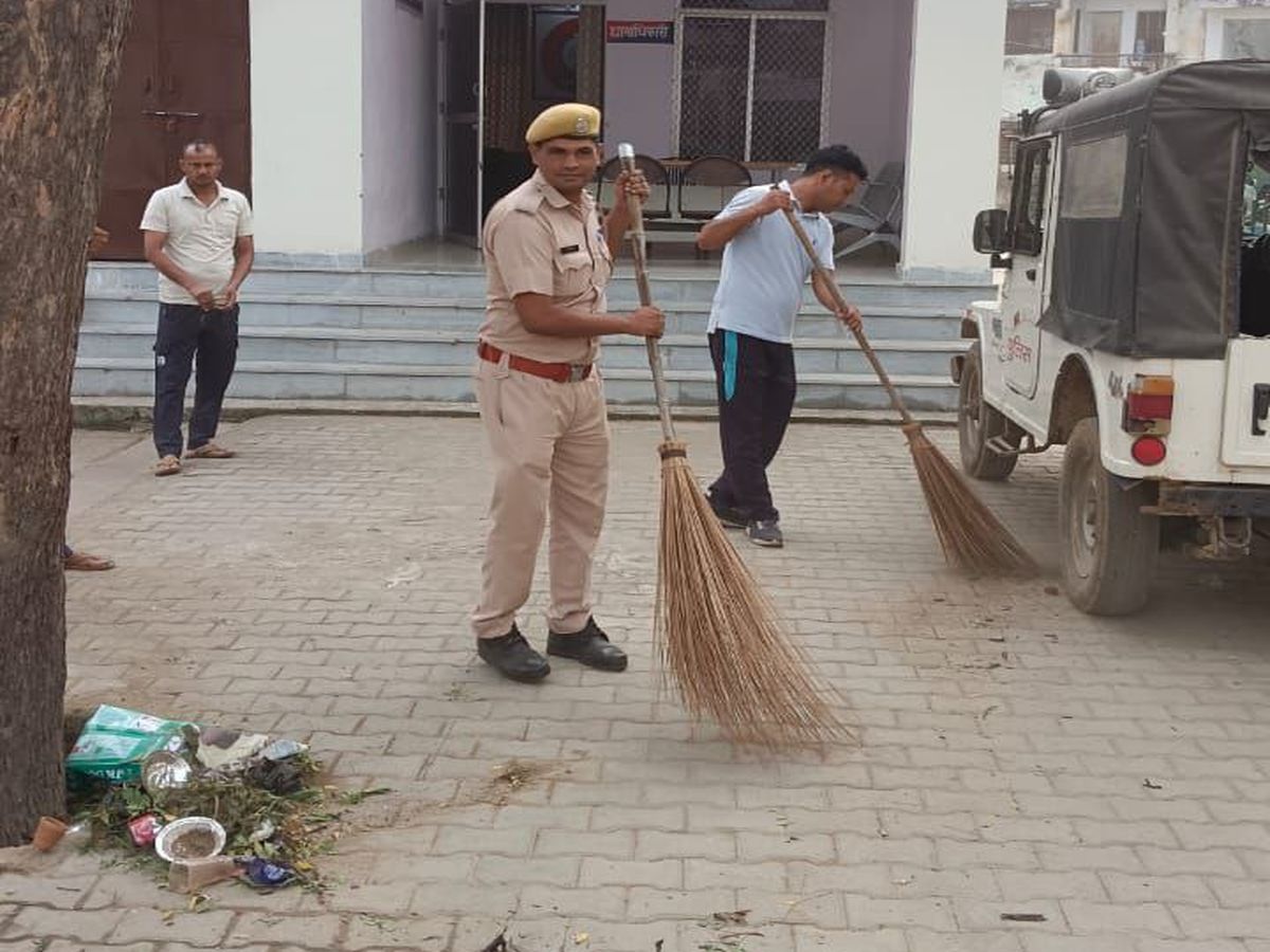 अपरा धियों को पकड़ने की जगह ये किस काम में जुटे राजस्थान के पुलिसकर्मी!