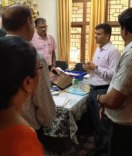 Commissioner inspected Pathrauta High School, reprimanded staff for lateness