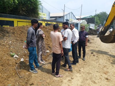 NAPA's 200 meter rising pipeline coming between the bridge, work stuck