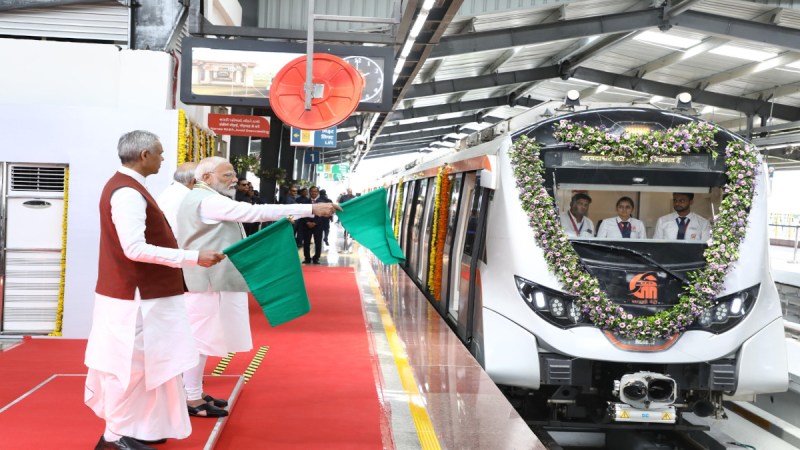 PM inaugrated metro train