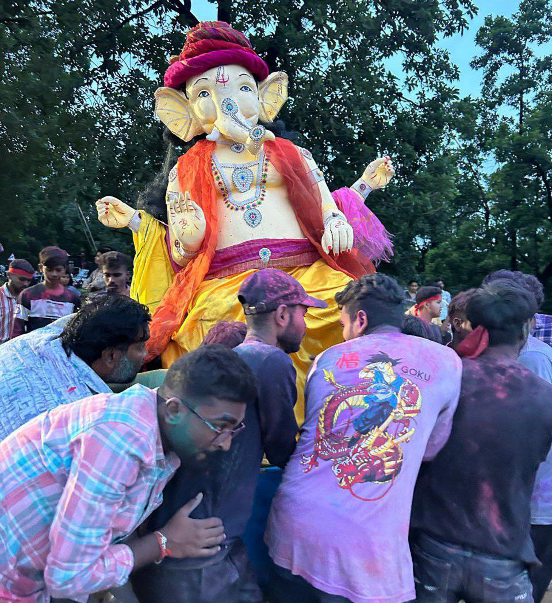 गणपति बप्पा मोरया के जयकारों के साथ किया गया गणेश प्रतिमाओं का विसर्जन