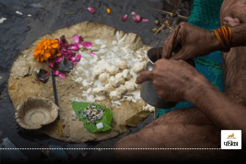 Pitru Dosh ke lakshan