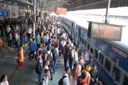 Train Cancelled: रेल यात्री ध्यान दें, रायपुर से होकर गुजरने वाली कई ट्रेनें
रद्द, देखें लिस्ट… - image