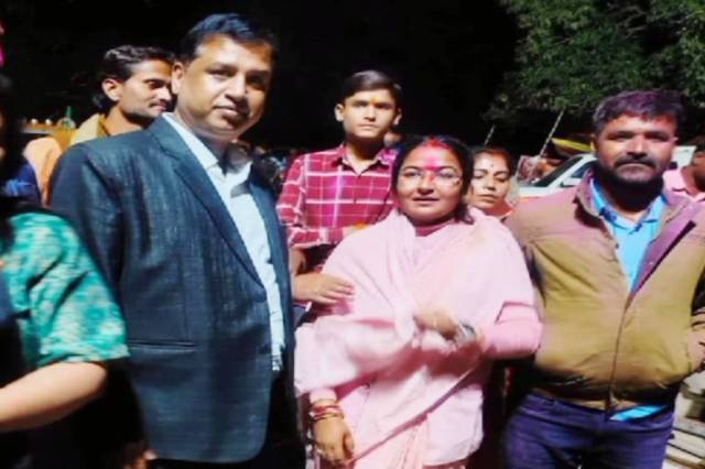 Minister Pratima Bagri with Behnoi Shailendra Rajawat 