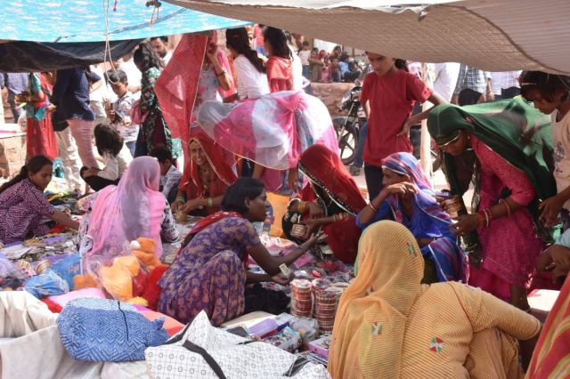 Shoping in tejaji mela