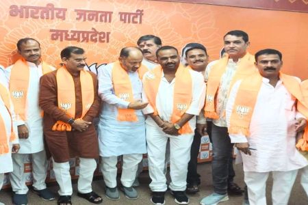 mp politics