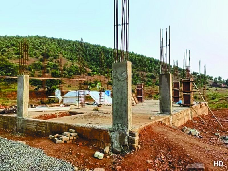 65 लाख से बनाए जा रहे उप स्वास्थ्य केंद्र में हो रहा भ्रष्टाचार, जिम्मेदार बेखबर