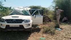 Accident News: लाठी गांव के पास कार पलटने से 4 घायल - image