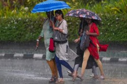 Rain Alert: UP-Bihar से लेकर Delhi-NCR तक ठंड का अलर्ट! जानें कब गिरने वाला है
तापमान - image