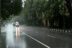 UP Rains: यूपी में कल दशहरा पर्व पर क्या होगी बारिश? छाएंगे बादल बढ़ेगी ठंड जाने
IMD का ताजा अपडेट - image