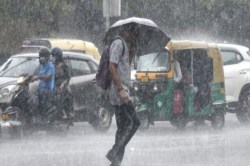 Weather update: यूपी के इन जिलों में कल बारिश के आसार, दिवाली के बाद बढ़ सकती
ठंड, IMD latest update - image