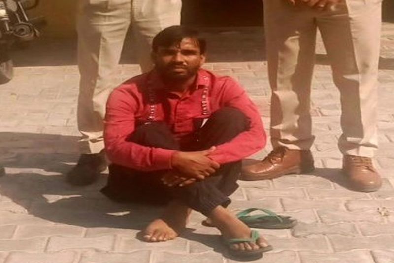 Withdraw lakhs of rupees by changing ATM card