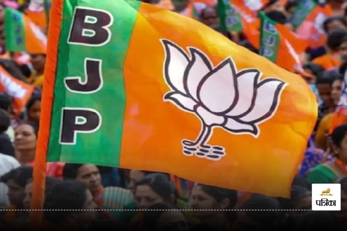 दिल्ली में 26 वर्षों से सत्ता से बाहर है BJP, अब आप सरकार के खिलाफ परिवर्तन
यात्राओं से बनाएगी माहौल