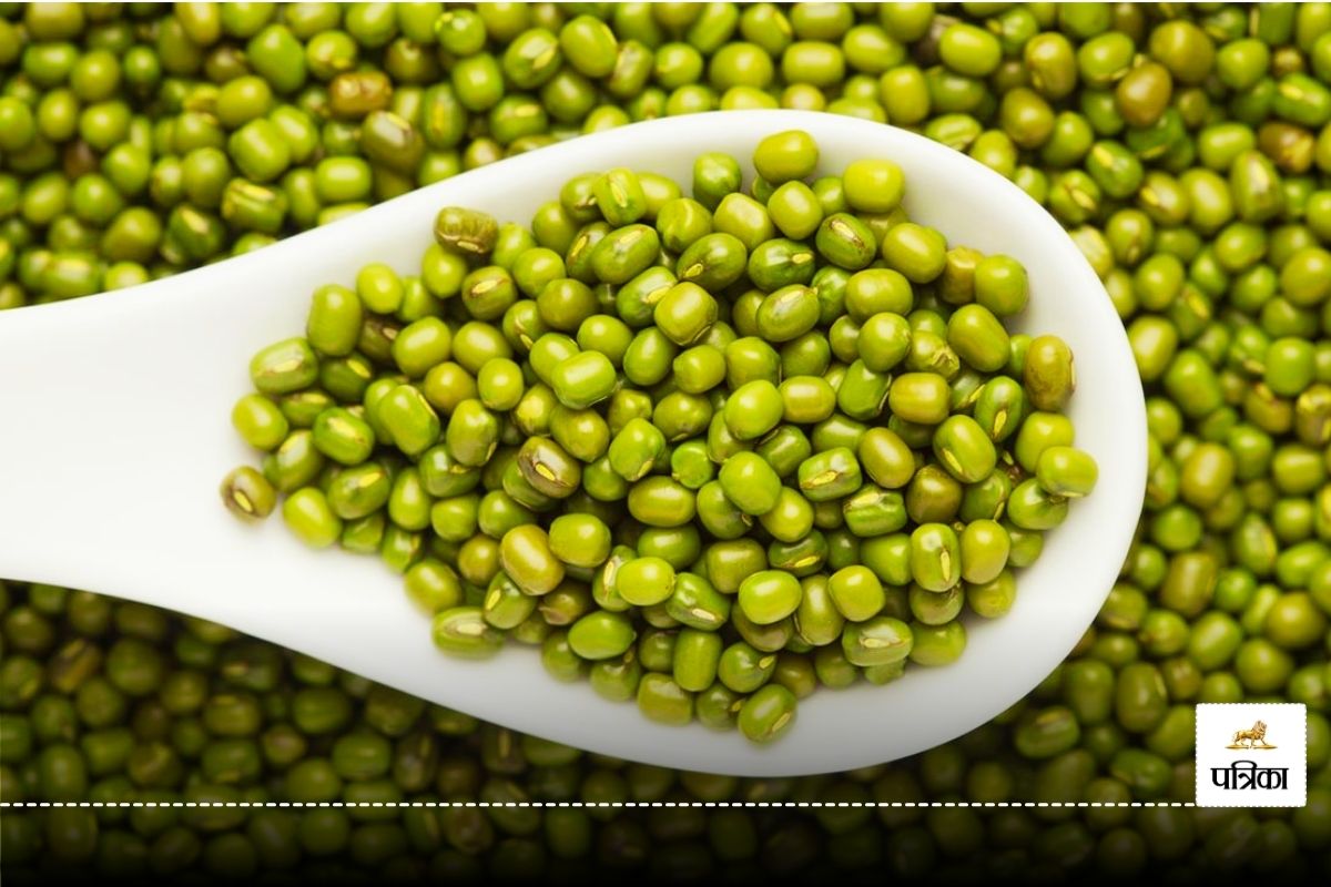 Green Moong Dal : वजन कम करने के लिए हरे मूंग का सेवन हो सकता है फायदेमंद, जानिए
इसके फायदे