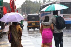 Rajasthan Weather Today: राजस्थान के इन 7 जिलों में अगले 2 घंटे में बारिश, IMD
ने जारी किया अलर्ट - image