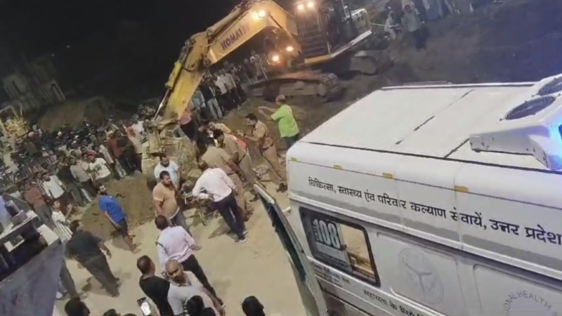 घटनास्थल पर चलता राहत और बचाव कार्य