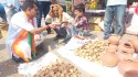 Unnao: One lakh 51 thousand diyas distributed for free