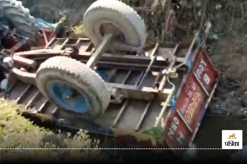 Jhansi Road Accident