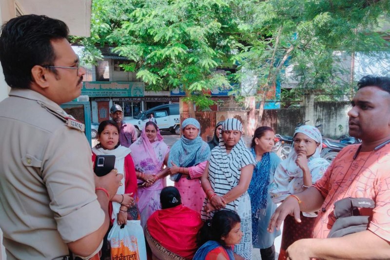 Demand for action against those who act arbitrarily