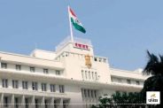 Narhari Jhirwal jumps from Mantralaya