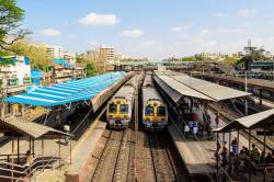 Railway station: एमपी के इस शहर को मिलेगा ‘डायमंड शेप रेलवे स्टेशन’, 25 करोड़
होगी लागत - image