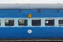 Indian Railway: इस ट्रेन में मिलेगा कंफर्म टिकट, 4-4 ट्रिप में 25 अक्टूबर से
चलेगी - image