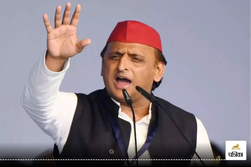 UP Politics Samajwadi Party President Akhilesh Yadav
