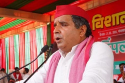 UP Politics: अनुजेश यादव के साथ मेरा कोई संबंध नहीं…सपा सांसद धर्मेंद्र यादव ने जीजा से खत्म किया रिश्ता!