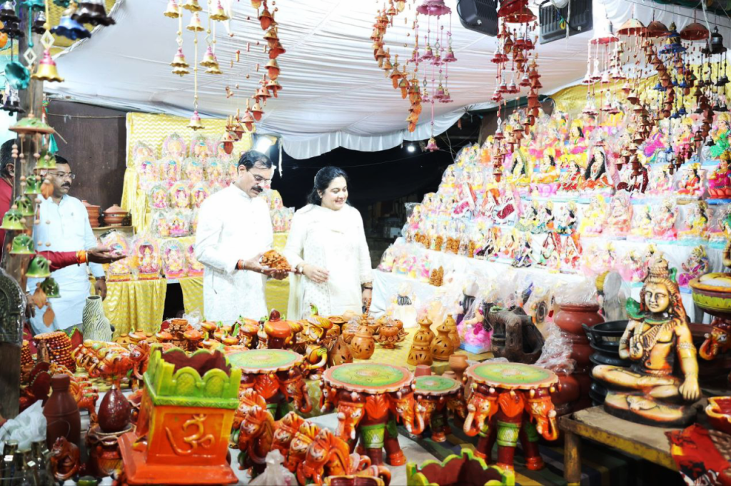 VD Sharma Shopping on dhanteras