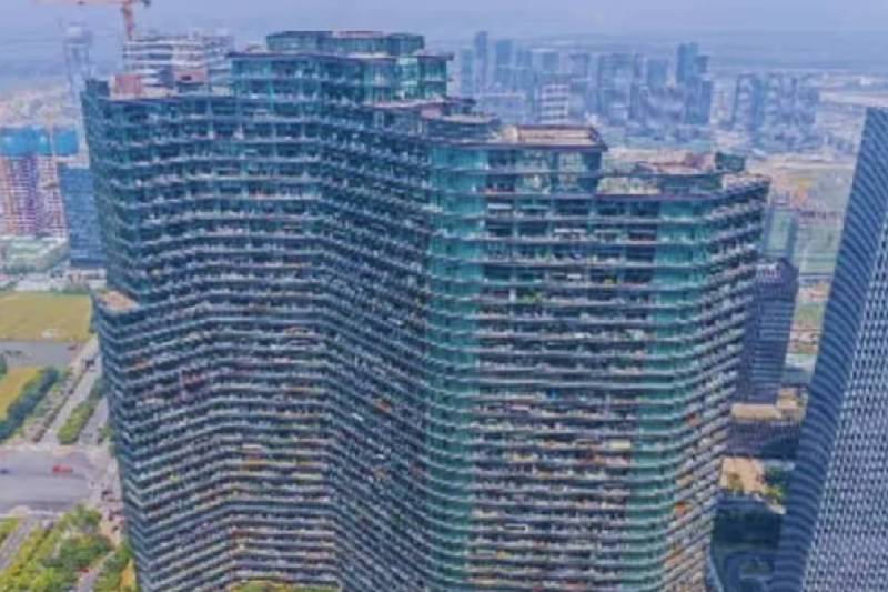 World Biggest Buliding