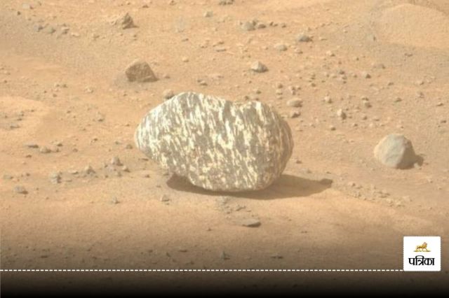 Zebra Rock on Mars