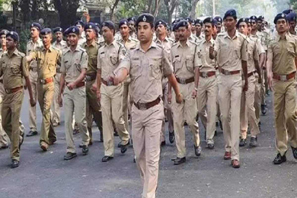 CG Police Bharti 2024: पुलिस विभाग में SI समेत 341 पदों पर भर्ती, जानिए आवेदन को
लेकर सभी डिटेल्स